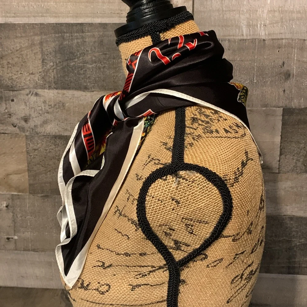 Hawaiian Scarf - Picture 4 of 16